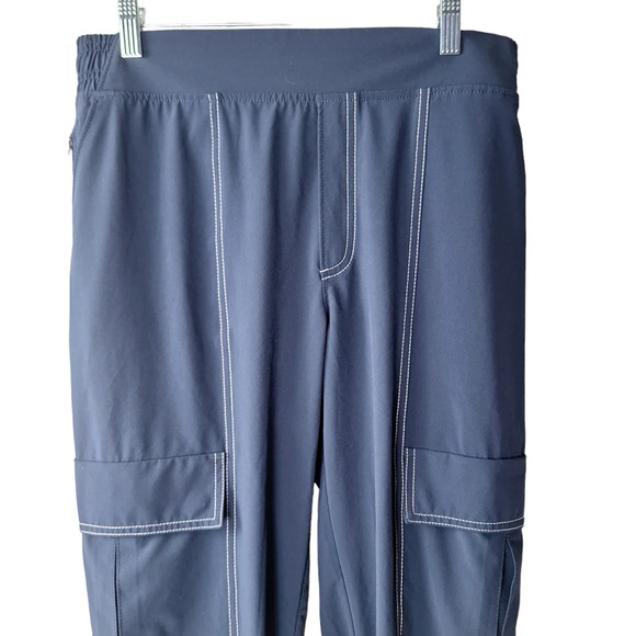 Athleta Size 4 Navy Blue Chelsea Utility Jogger Activewear Cargo Pants Pockets - Picture 4 of 15